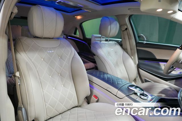 Mercedes-Benz S-Class Maybach S600