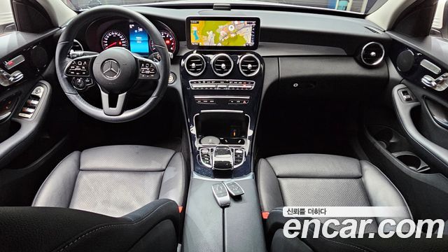 Mercedes-Benz C-Class C200