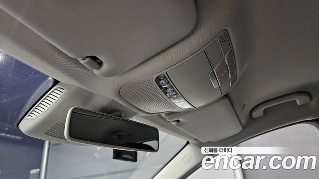 Mercedes-Benz C-Class C200