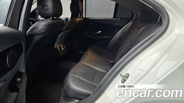 Mercedes-Benz C-Class C200