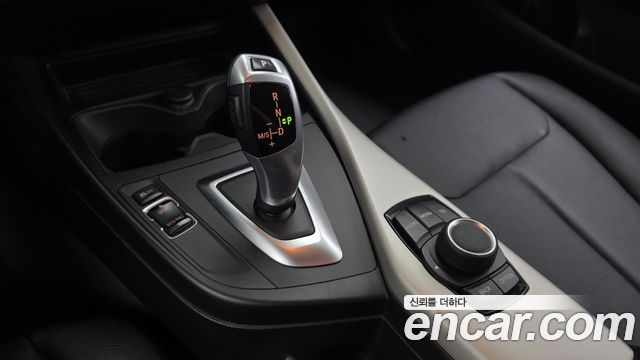 BMW 1-Series 118d JOY 5DOOR