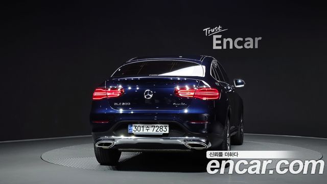 Mercedes-Benz GLC-Class GCL300 4MATIC Coupe