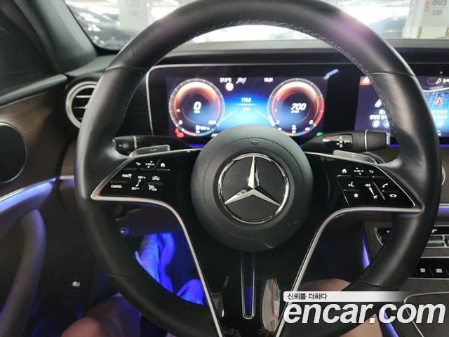 Mercedes-Benz E-Class E250 Exclusive