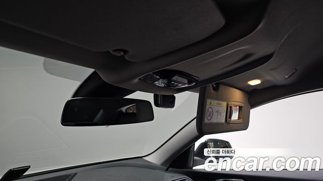 BMW 2-Series 220i Advantage