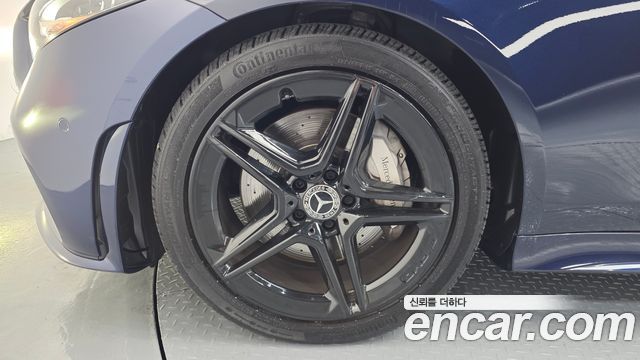 Mercedes-Benz CLS-Class CLS300d AMG Line