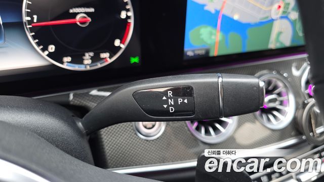 Mercedes-Benz CLS-Class CLS300d AMG Line
