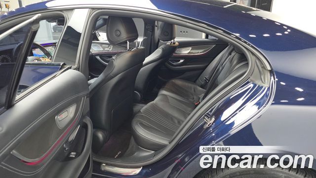 Mercedes-Benz CLS-Class CLS300d AMG Line