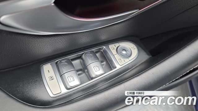 Mercedes-Benz CLS-Class CLS300d AMG Line