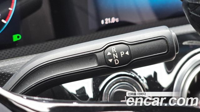 Mercedes-Benz A-Class A220 Hatchback