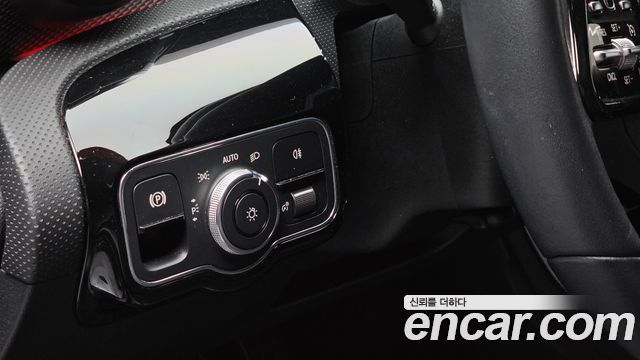 Mercedes-Benz A-Class A220 Hatchback