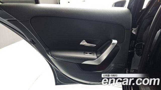 Mercedes-Benz A-Class A220 Hatchback