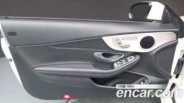 Mercedes-Benz C-Class C200 Cabriolet