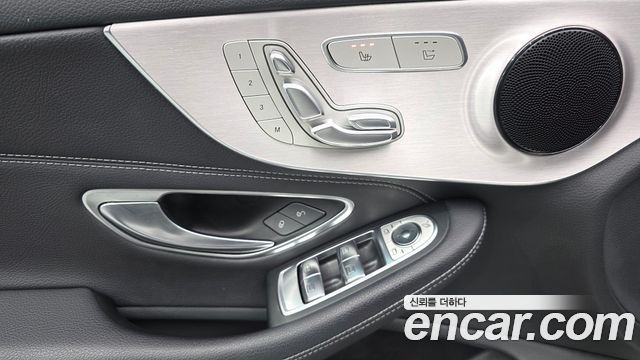Mercedes-Benz C-Class C200 Cabriolet