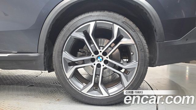 BMW X5 xDrive 40i xLine