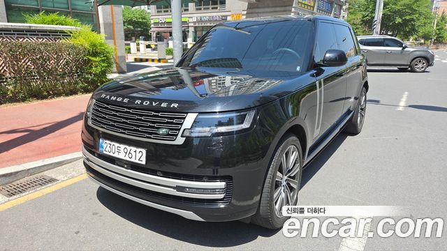 Land Rover Range Rover P530 Autobiography Long Wheel Base