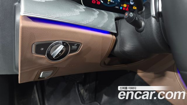 Mercedes-Benz E-Class E350 4MATIC Avantgarde