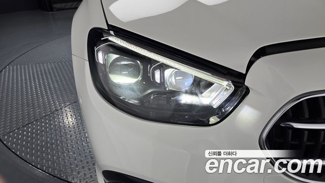 Mercedes-Benz E-Class E350 4MATIC Avantgarde