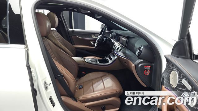 Mercedes-Benz E-Class E350 4MATIC Avantgarde