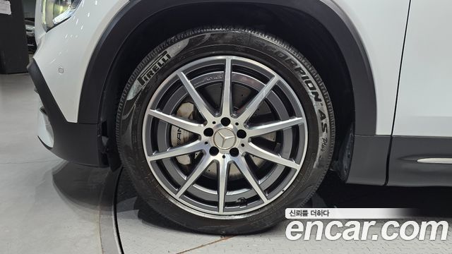 Mercedes-Benz GLB-Class AMG GLB35 4MATIC