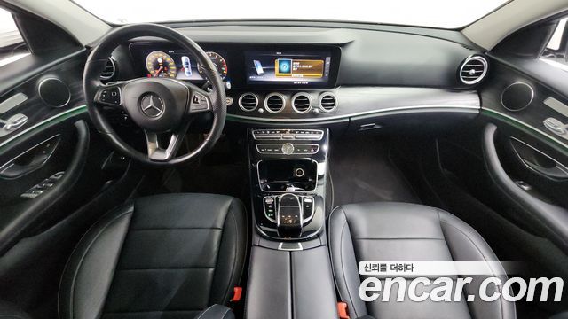 Mercedes-Benz E-Class E300 Avantgarde