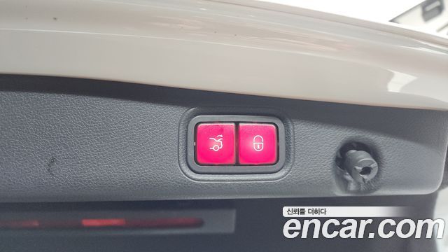 Mercedes-Benz E-Class E300 Avantgarde