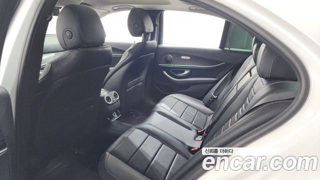 Mercedes-Benz E-Class E300 Avantgarde