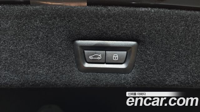 BMW 7-Series 740i xDrive M Sport