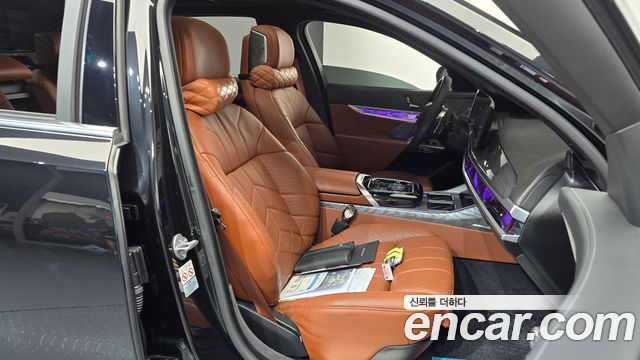 BMW 7-Series 740i xDrive M Sport