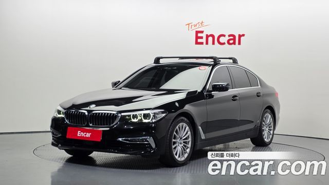 BMW 5-Series 520i Luxury