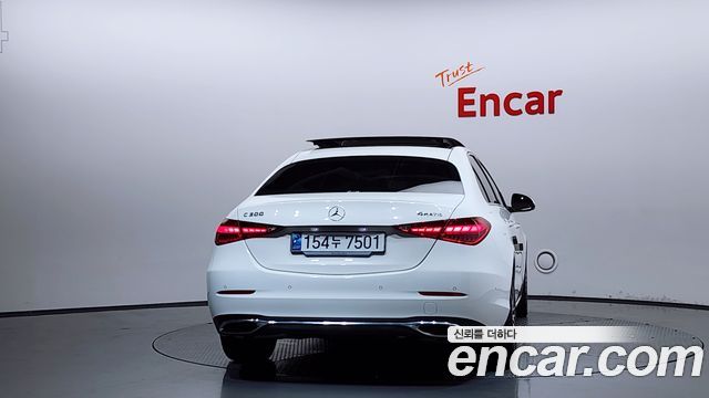 Mercedes-Benz C-Class C300 4MATIC Avantgarde