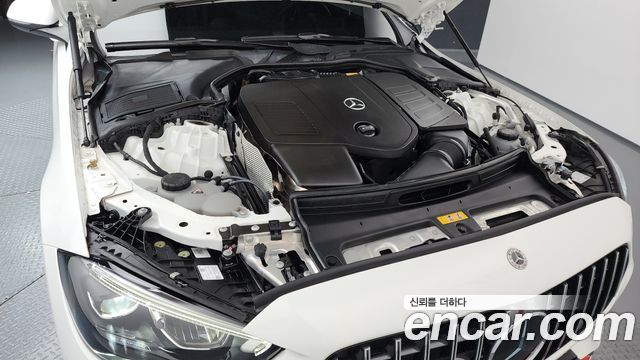 Mercedes-Benz C-Class C300 4MATIC Avantgarde