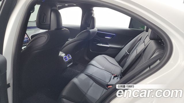 Mercedes-Benz C-Class C300 4MATIC Avantgarde