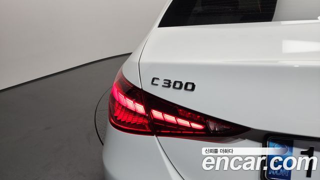 Mercedes-Benz C-Class C300 4MATIC Avantgarde