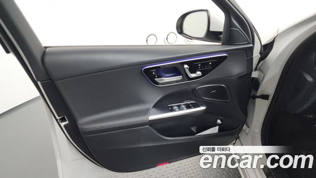 Mercedes-Benz C-Class C300 4MATIC Avantgarde
