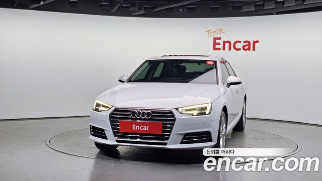Audi A4 45 TFSI Premium