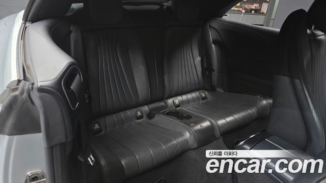 Mercedes-Benz E-Class E220d Cabriolet