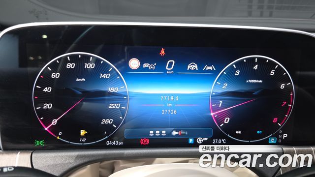 Mercedes-Benz E-Class E300 4MATIC Exclusive
