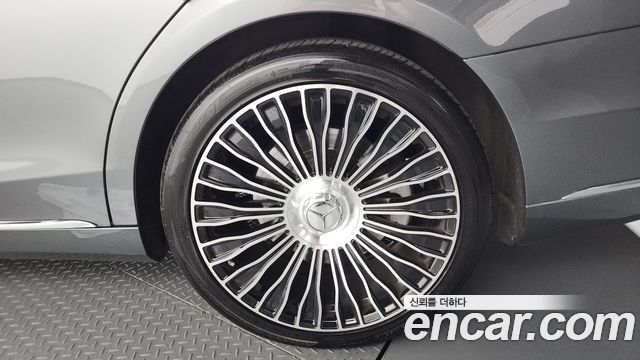 Mercedes-Benz S-Class S560eL