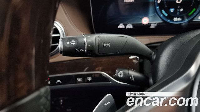 Mercedes-Benz S-Class S560eL