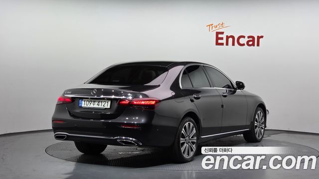 Mercedes-Benz E-Class E350 4MATIC Exclusive