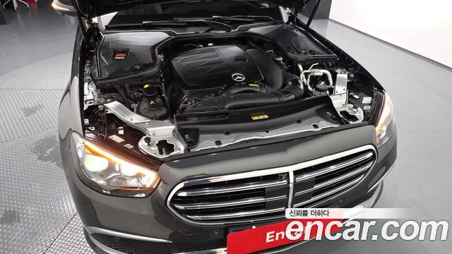 Mercedes-Benz E-Class E350 4MATIC Exclusive