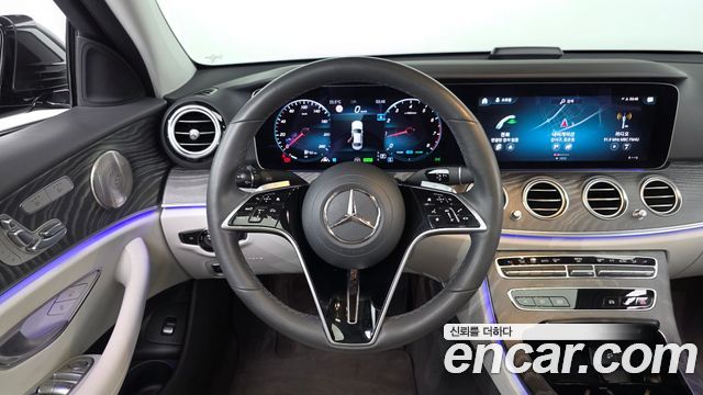 Mercedes-Benz E-Class E350 4MATIC Exclusive