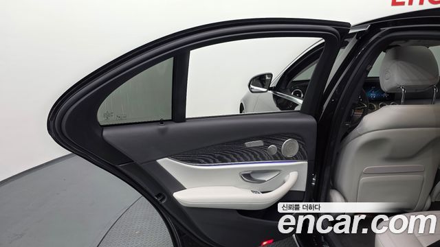 Mercedes-Benz E-Class E350 4MATIC Exclusive