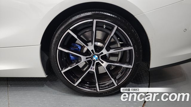 BMW 8-Series 840i xDrive M Sport Coupe