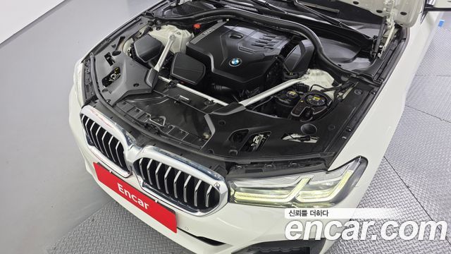 BMW 5-Series 520i M Sport