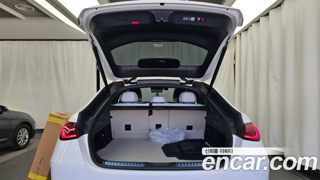 Mercedes-Benz GLC-Class GLC300 4MATIC Coupe