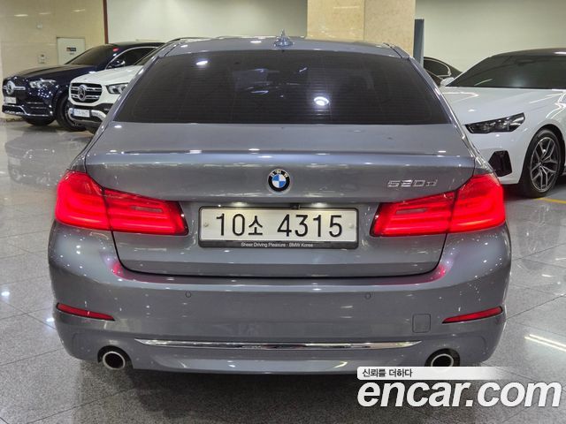 BMW 5-Series 520d Luxury Special Edition