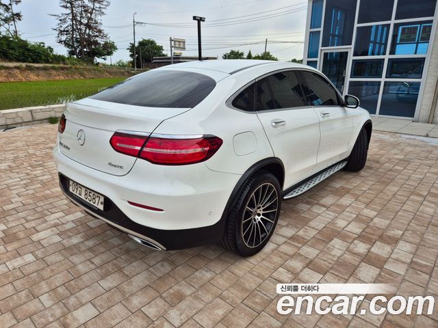 Mercedes-Benz GLC-Class GLC220 d 4MATIC Coupe