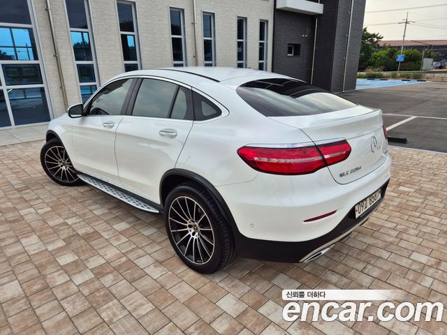 Mercedes-Benz GLC-Class GLC220 d 4MATIC Coupe