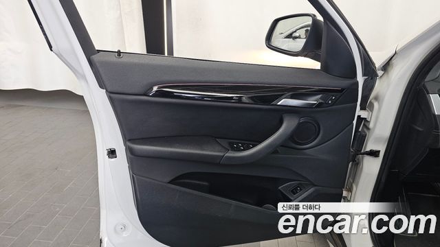 BMW X1 xDrive 20i xLine